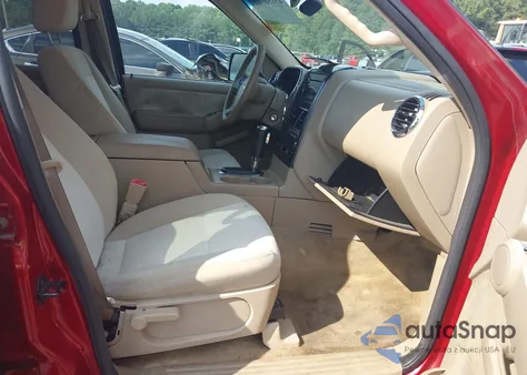 2007 Ford Explorer Xlt from USA, damaged, VIN 1FMEU63E17UB25981